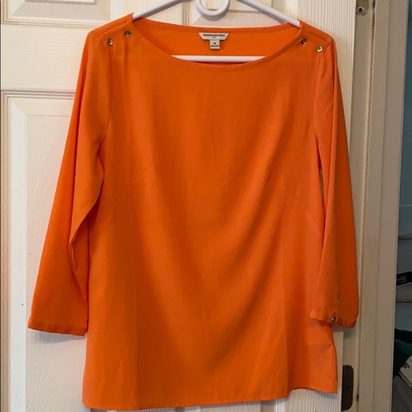 Shirt - Picture 1 of 7